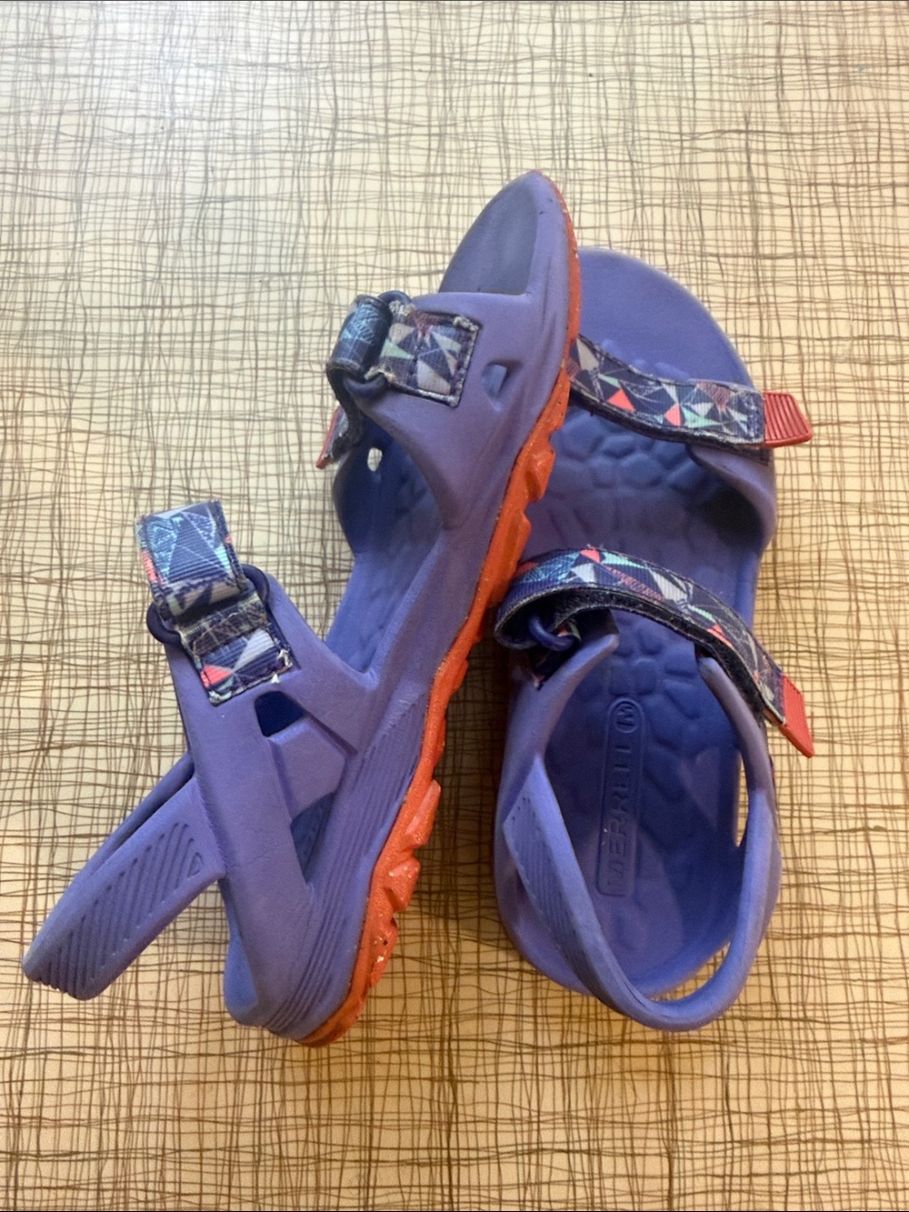 Merrell Kids Lavender Sandals with Geometric Print Straps - Picture 4 of 6
